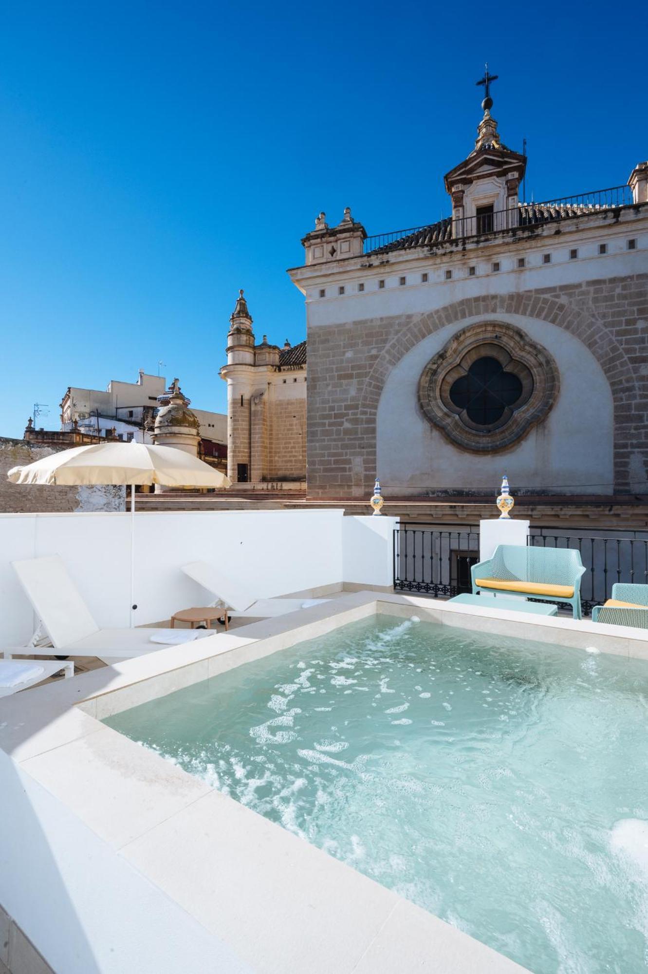 Ninesuites Cathedral Sevilla Exterior foto