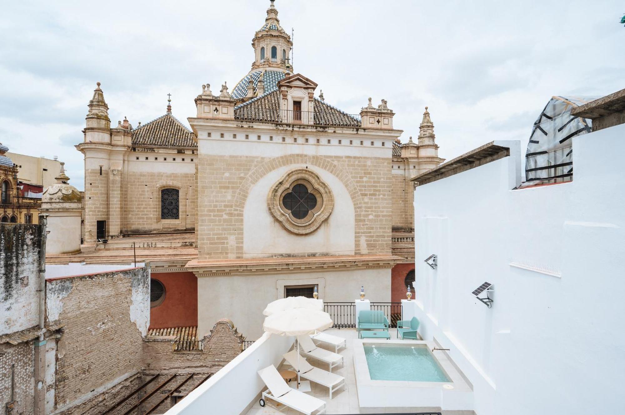 Ninesuites Cathedral Sevilla Exterior foto